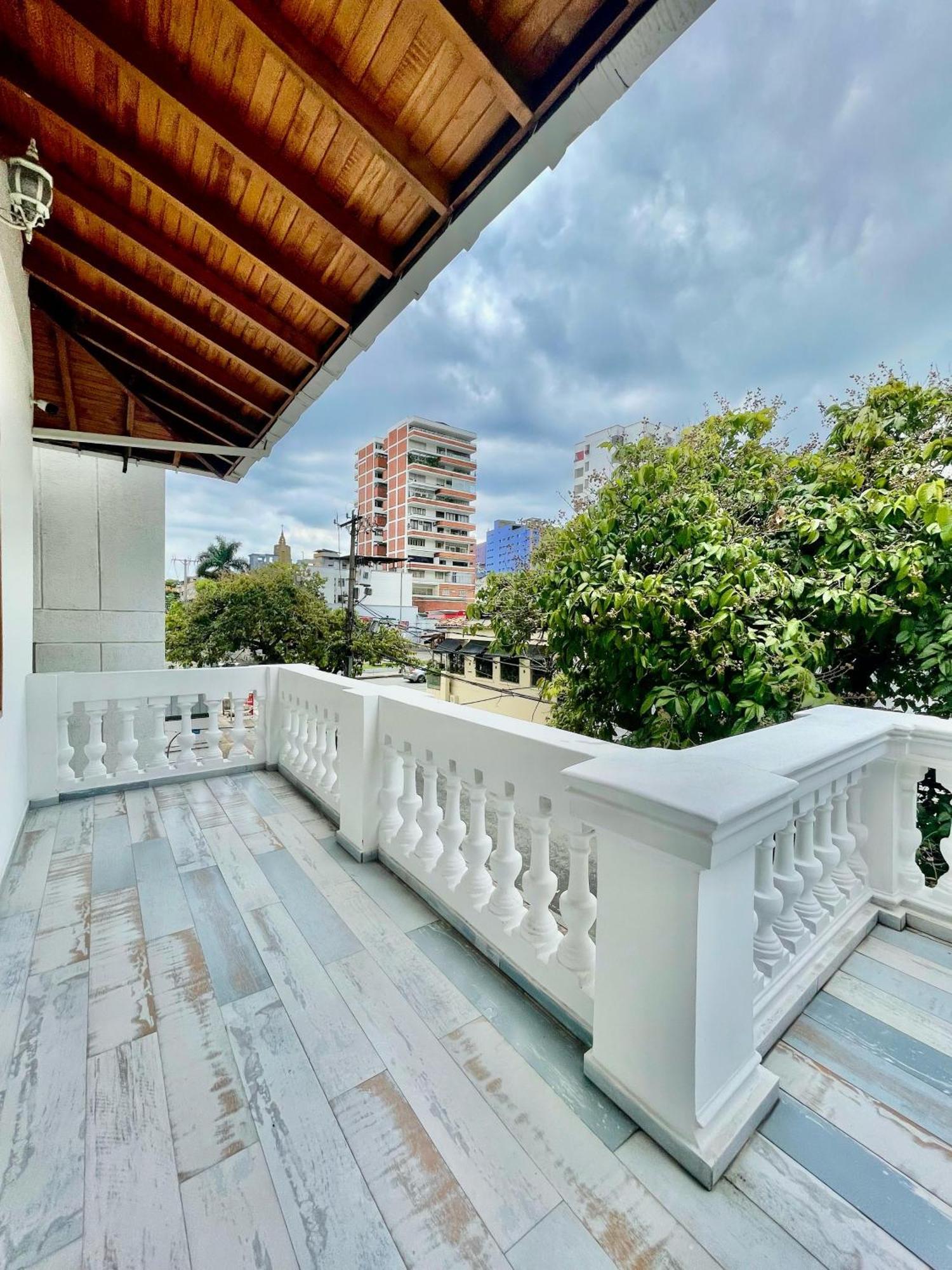 Hotel Cattaleya City Cali Dış mekan fotoğraf